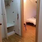 Apartament Slovinska 28 *