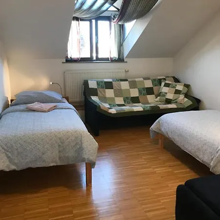 Slovinska 28