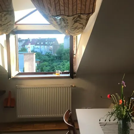 Slovinská 28 *